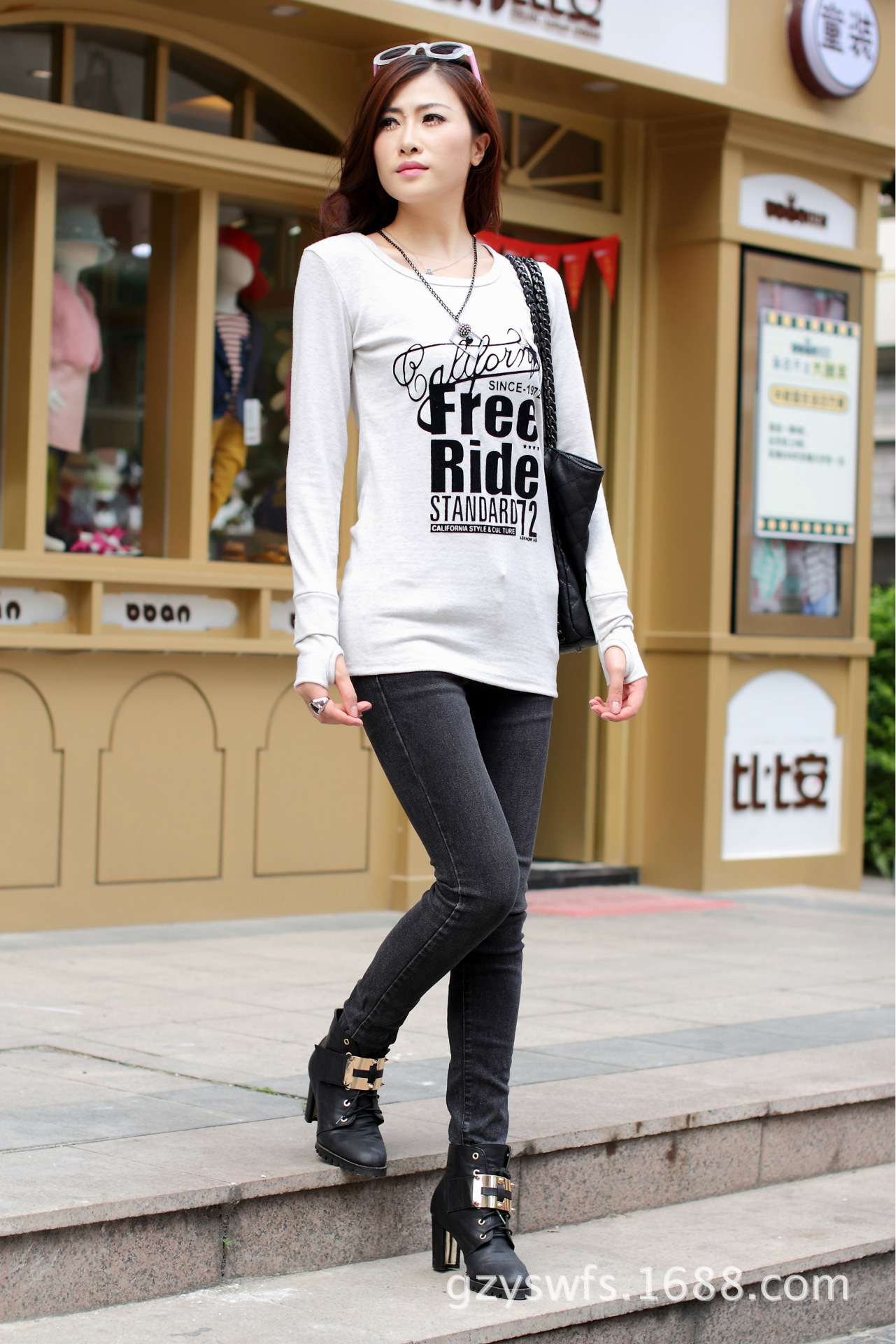 秋冬新潮韓風(fēng)，雅夢長袖T恤——修身打底，時尚與溫暖兼得